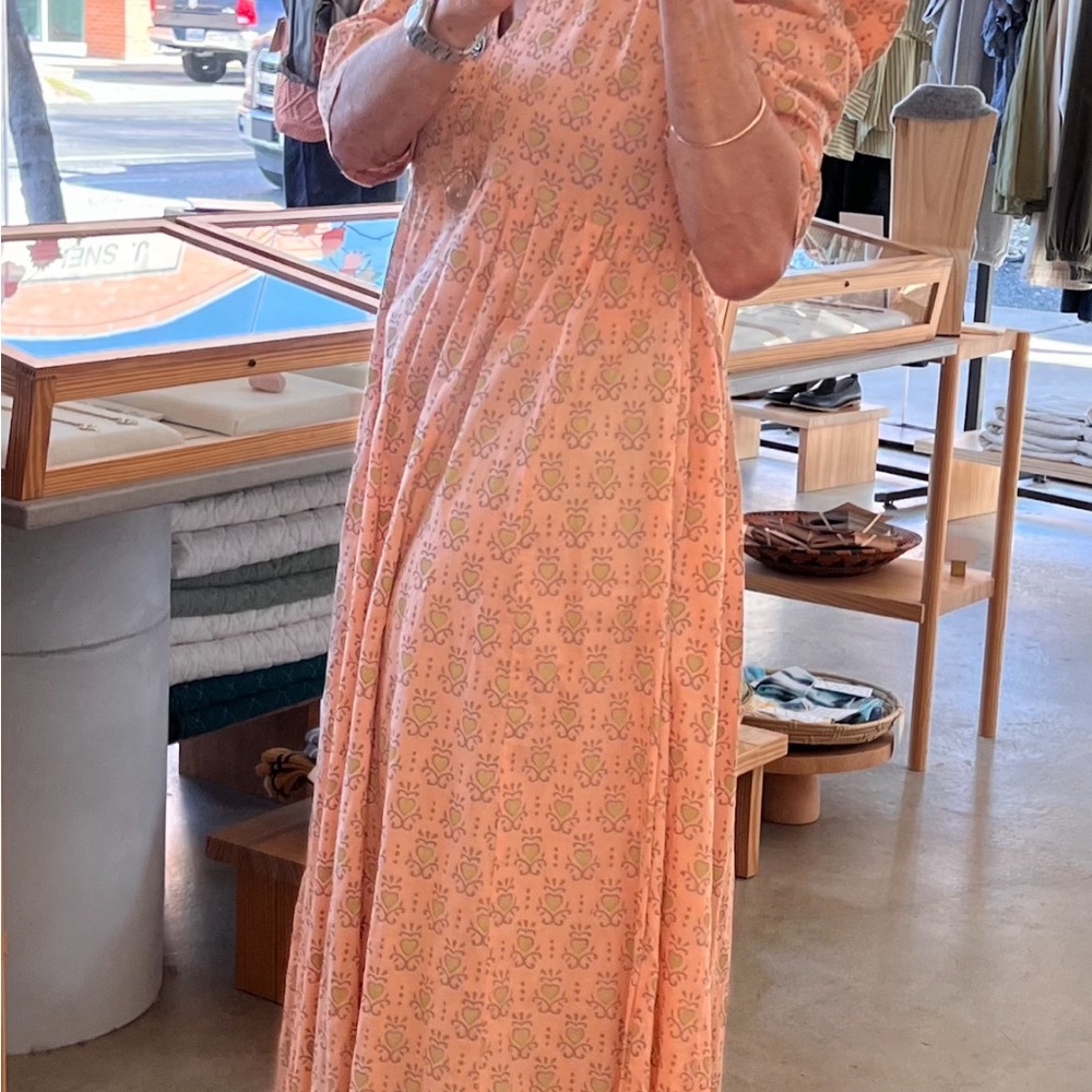 Matta Vayu Tapi Dress in Rose Medium - Picture 4 of 10